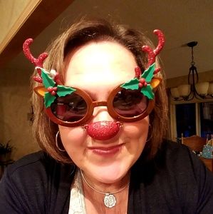 Meet your Posher, Joan